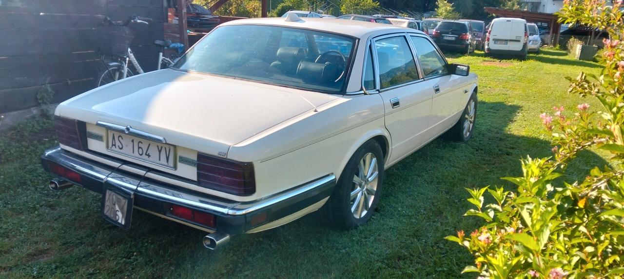 Jaguar XJ Sovereign 3.6
