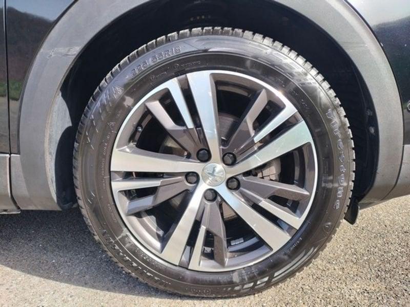 Peugeot 3008 BlueHDI 130 EAT8 S&S Allure