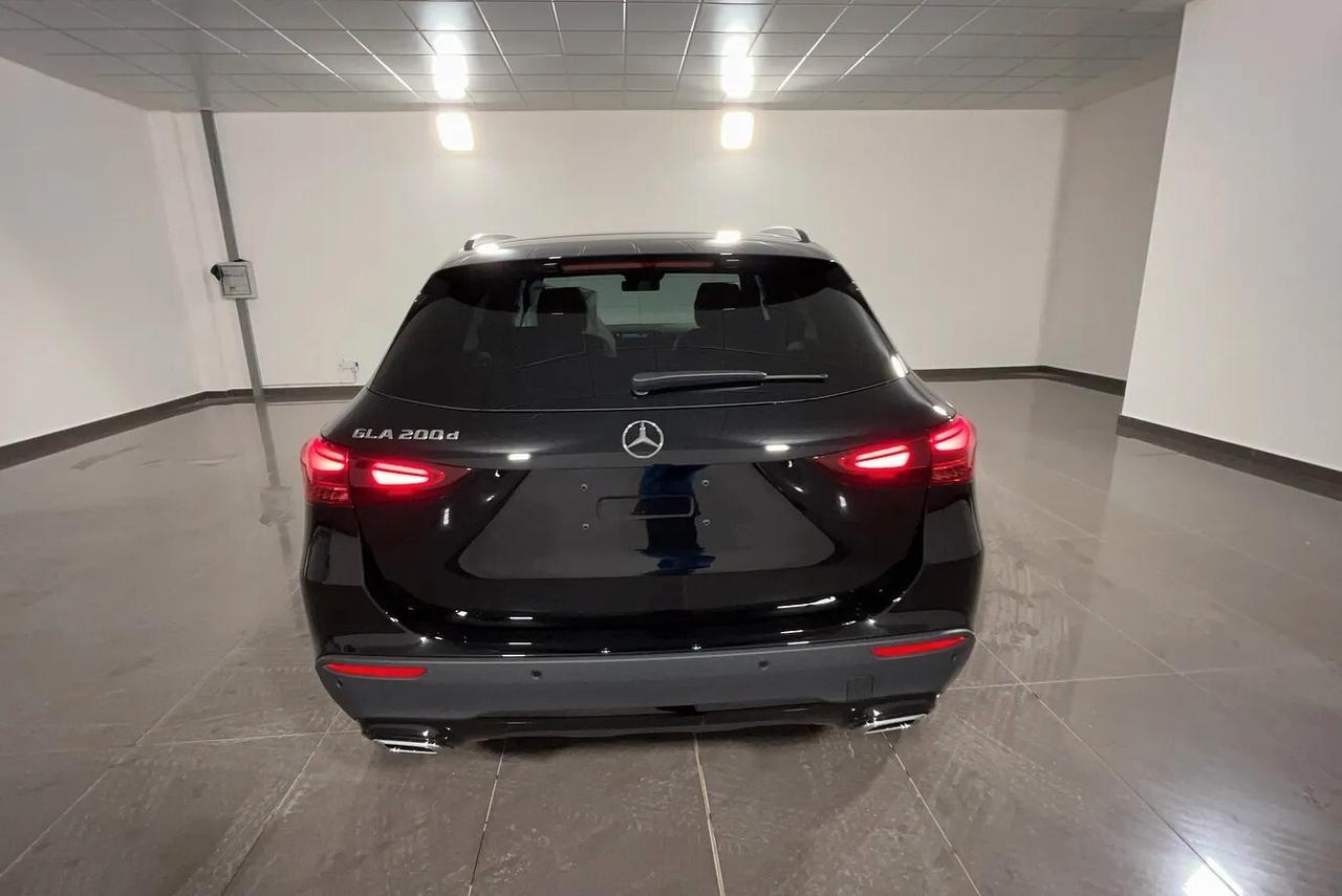 Mercedes-benz GLA 200 180 d Automatic Advanced