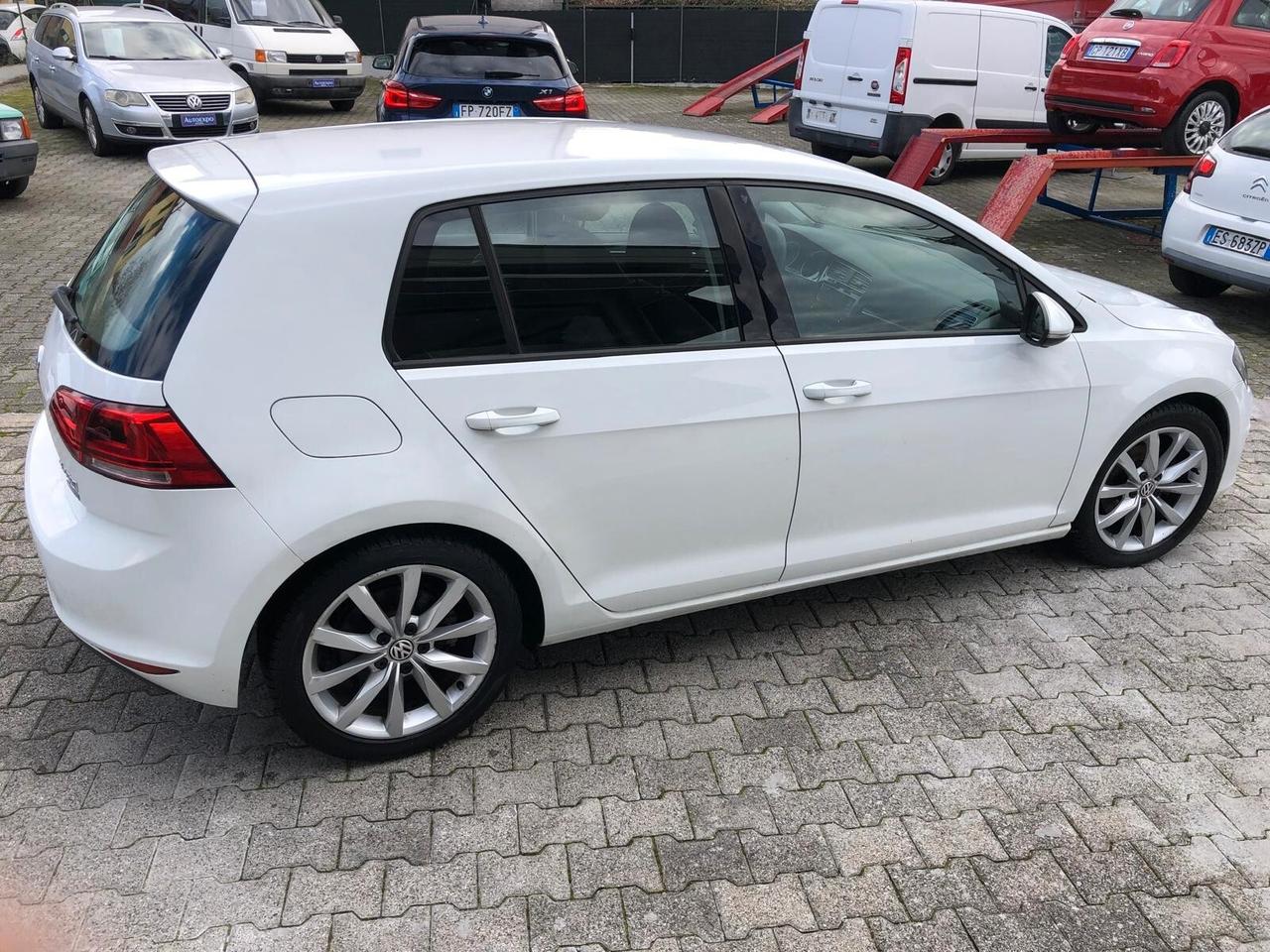 Volkswagen Golf 2.0 TDI 5p. Highline GARANZIA CONFORMGEST 12 MESI RINNOVABILE FINO A 36 MESI