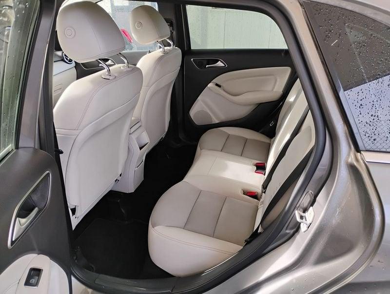 Mercedes-Benz Classe B B 180 d Automatic Sport