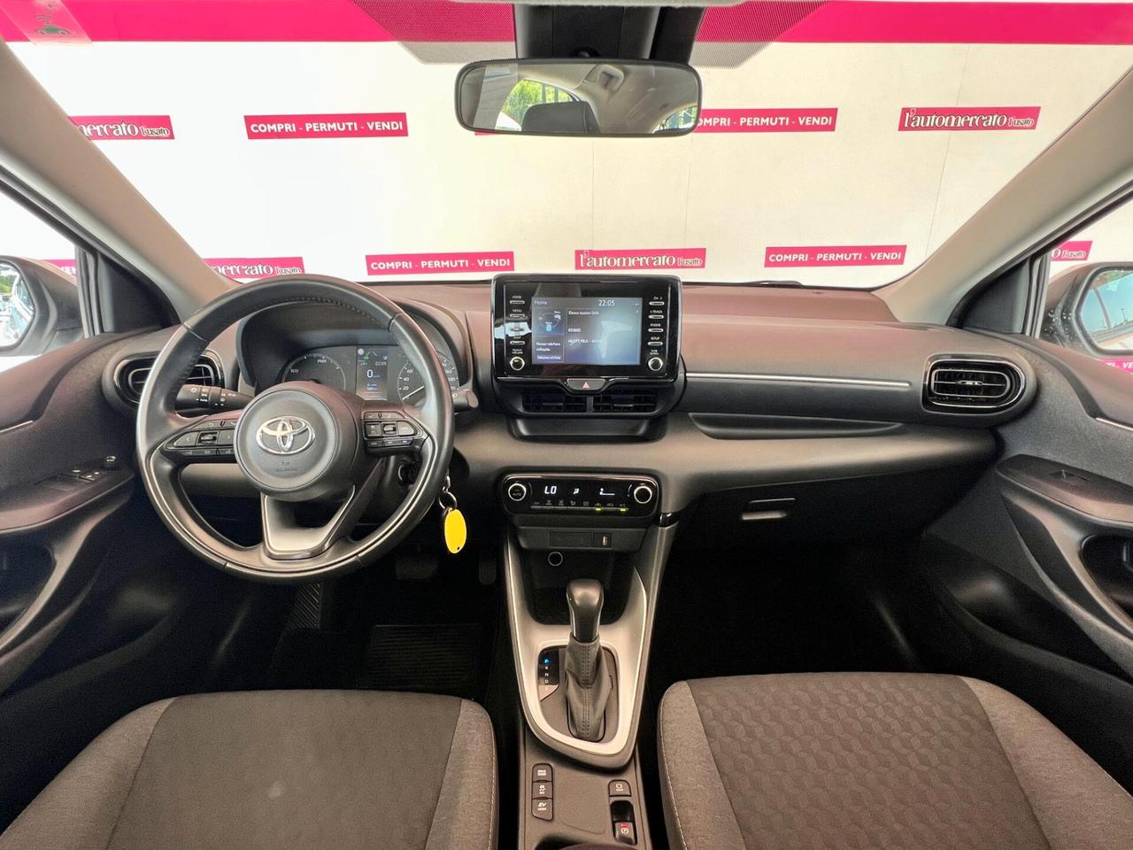 TOYOTA Yaris 4ª serie Yaris 1.5 Hybrid 5 porte...