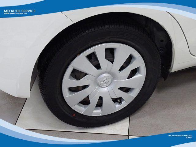 TOYOTA Yaris 1.5 5 Porte Cool EU6