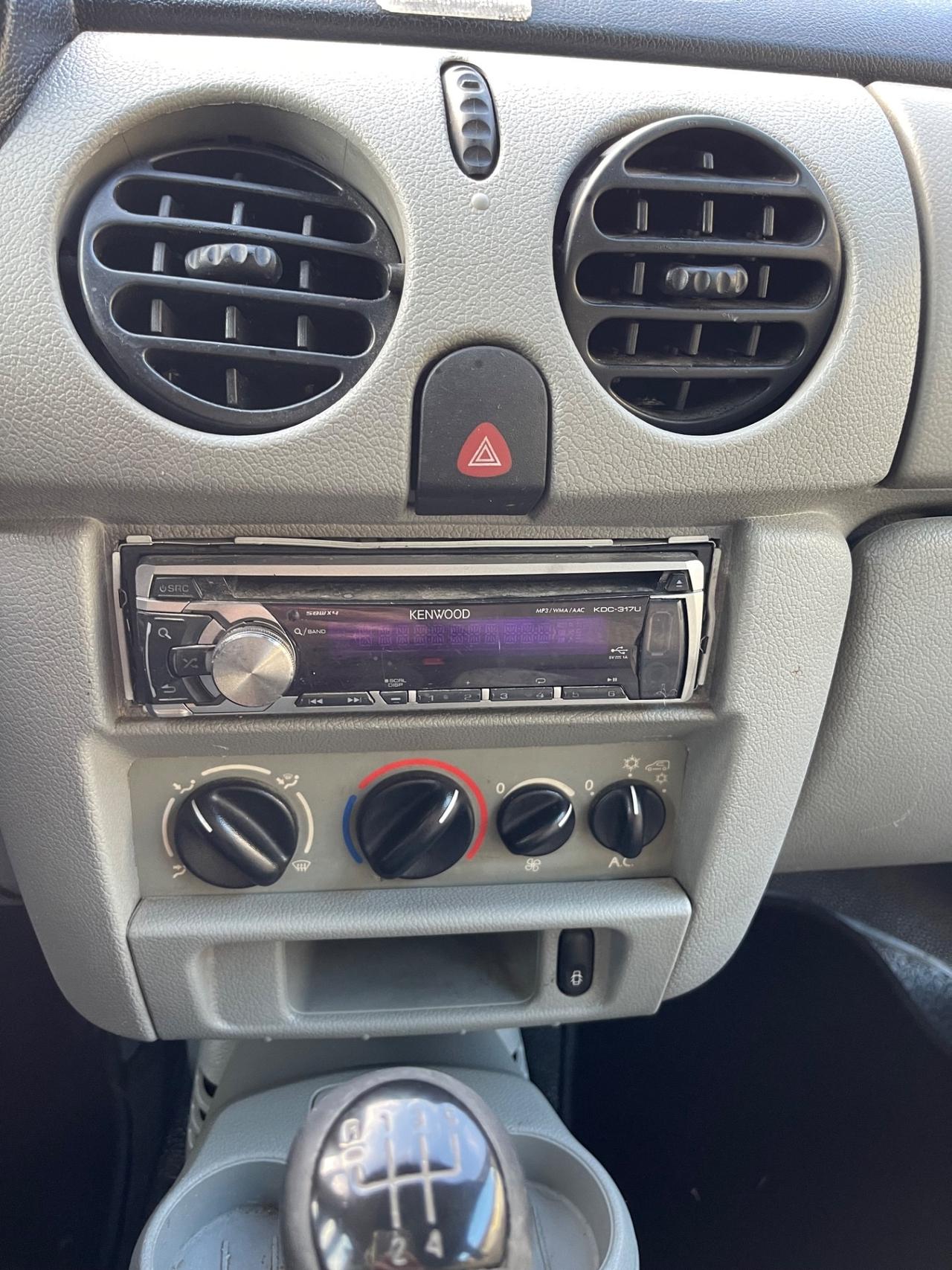 Renault Kangoo 1.5 dCi/82CV 5p. Privilège