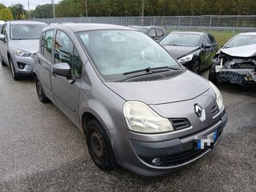 RENAULT Modus 1.2 16V