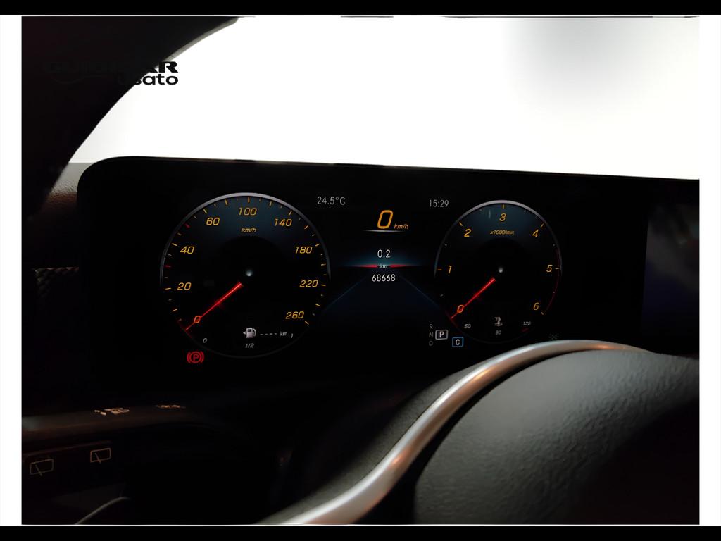 Mercedes-Benz Classe A - W177 2018 - A 180 d Sport auto