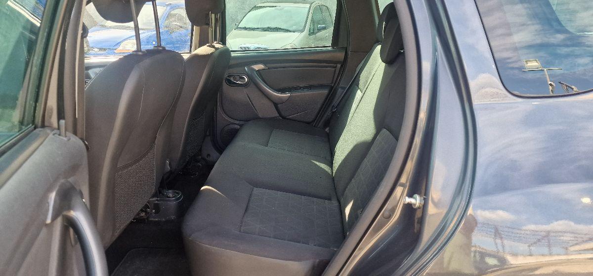 DACIA Duster 1.5 dCi 110 CV 4x4 Lauréate