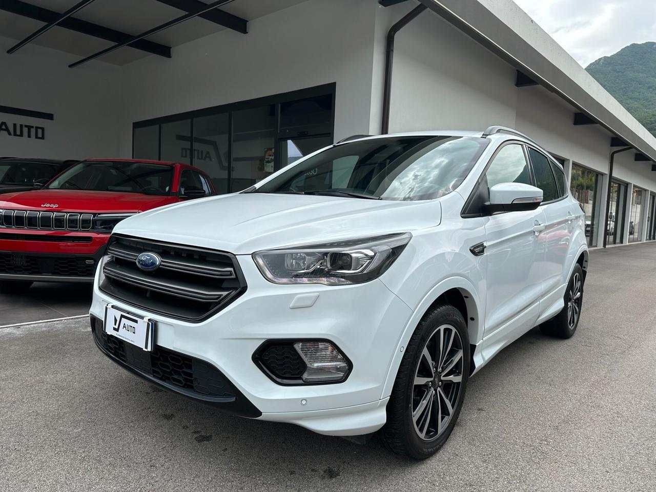 Ford Kuga 2.0 TDCI 180 CV S&S 4WD Powershift ST-Line