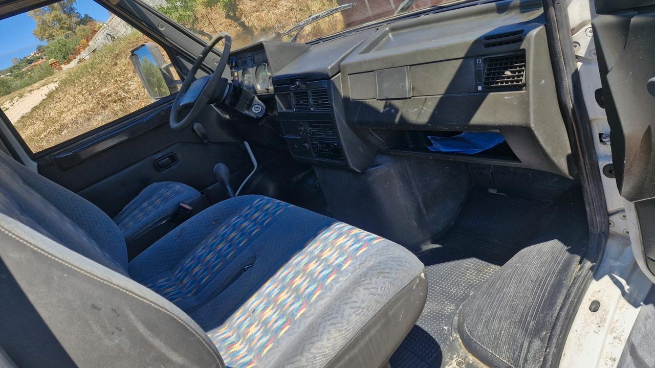 Iveco Daily 35.10 2.8 TD Ribaltabile 2000