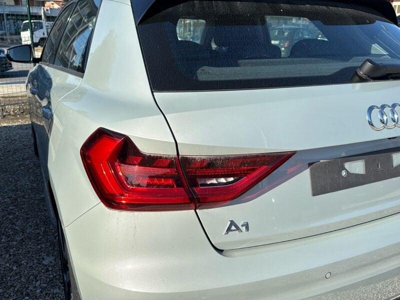 Audi A1 A1 Sportback 30 1.0 tfsi S Line Edition 110cv