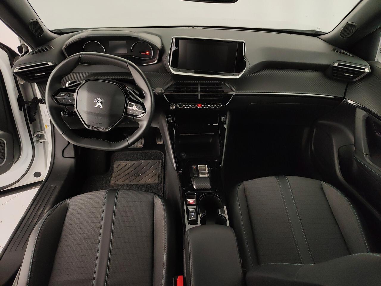 Peugeot 2008 BlueHDi 130 S&S EAT8 Allure