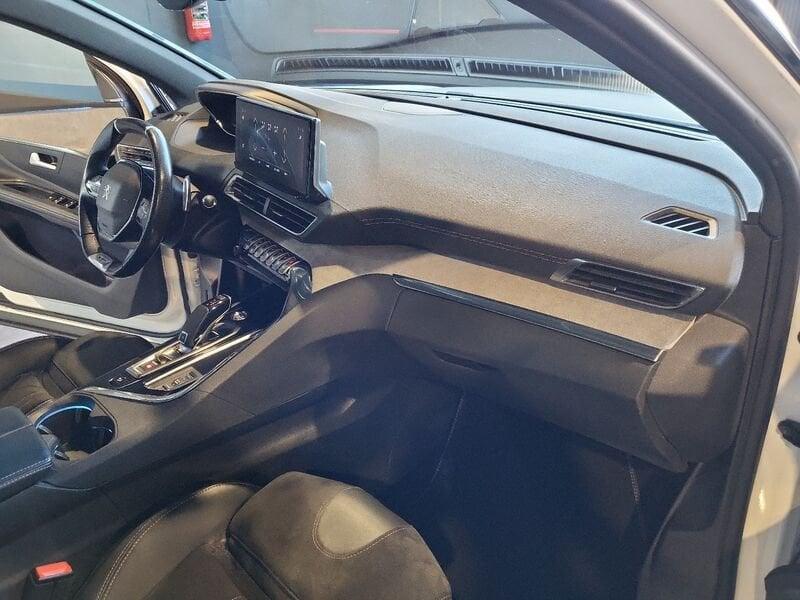 Peugeot 5008 5008 BlueHDi 130 S&S EAT8 GT Pack 7 Posti