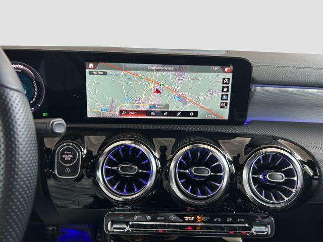 MERCEDES-BENZ A 180 A 180 d Automatic Premium