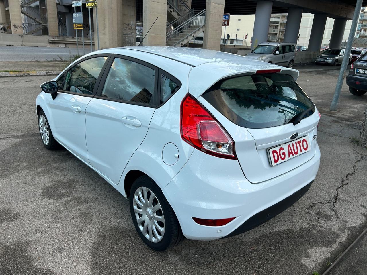 Ford Fiesta 1.5 TDCi 95 cavalli 2015 130.000 km