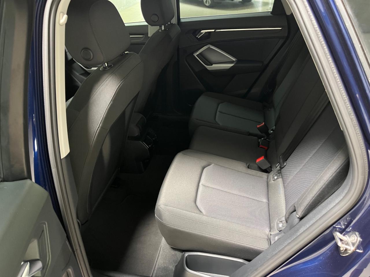 Audi Q3 35 TDI S tronic Advanced *Matrix