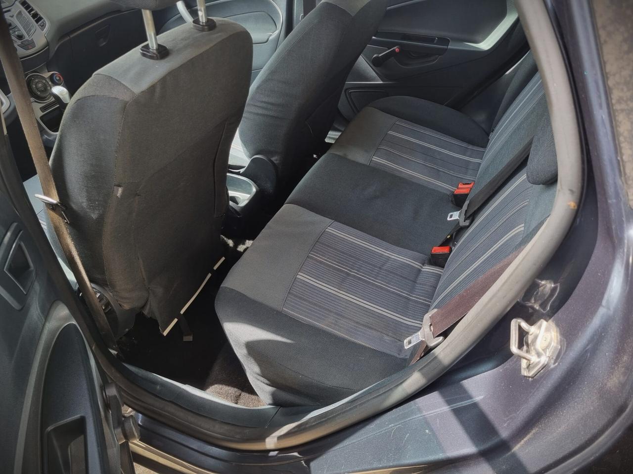 FORD Fiesta 1.4 TDCi 5p Tecno - 2009
