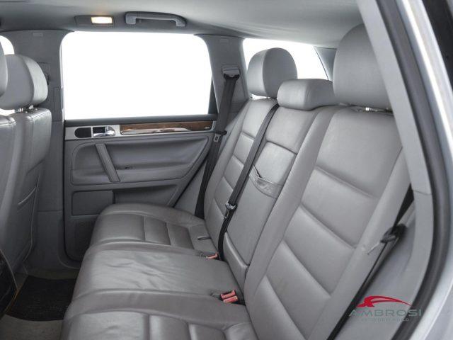 VOLKSWAGEN Touareg V6 TDI DPF tiptronic Exclusive - PER OPERATORI DEL