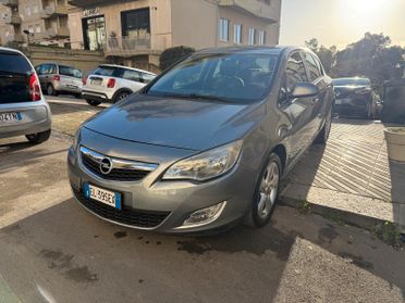 Opel Astra 1.7 CDTI 110CV 5 porte Cosmo