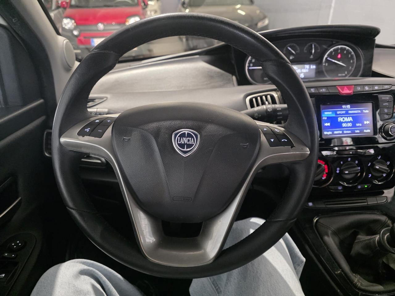 Lancia Ypsilon 1.2 69 CV unico proprietario