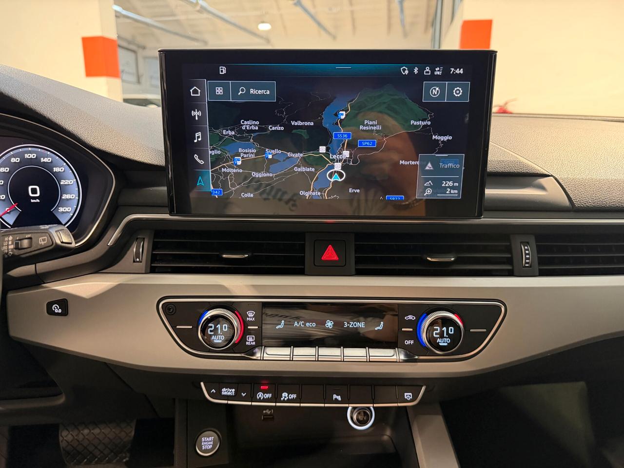 Audi A4 Avant 2.0 TDI VIRTUAL-MMI PLUS-CARPLAY-LED