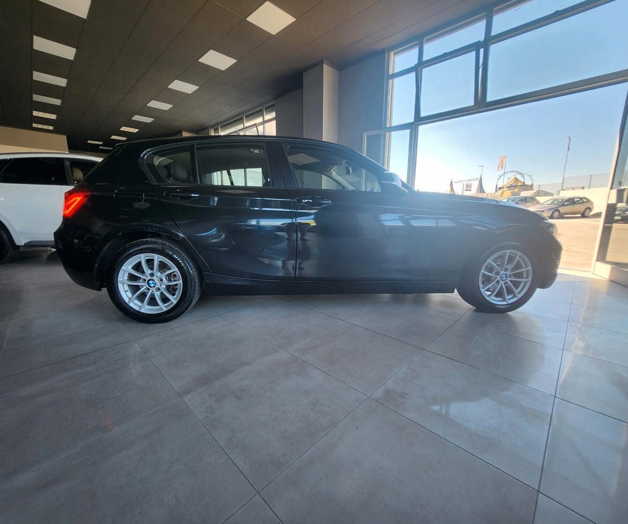 BMW 118D MY2019 5PORTE SPORT AUTOMATICA