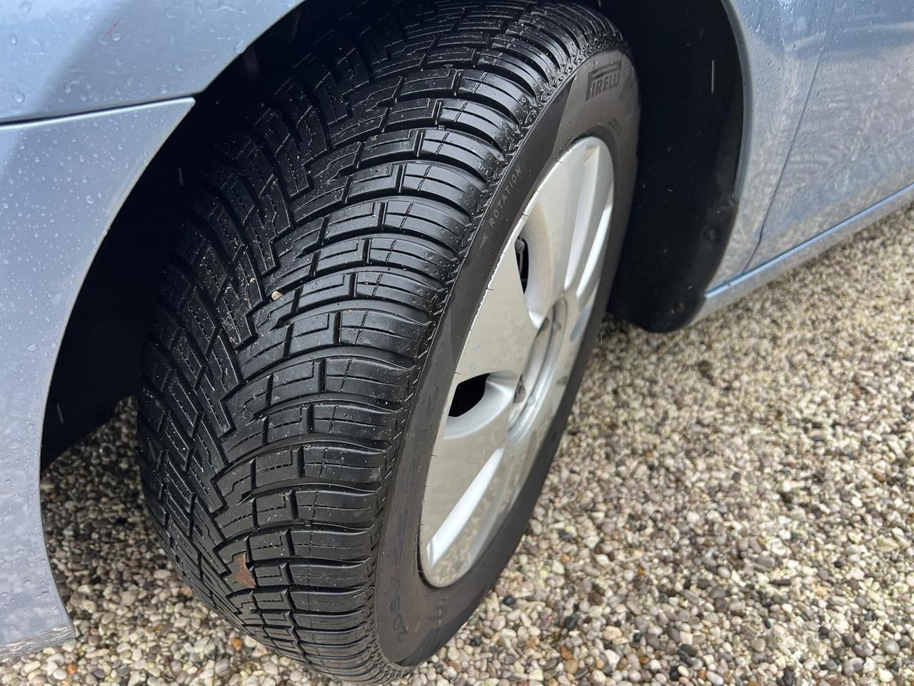 Volkswagen Golf 1.6 TDI DPF 5p. Highline