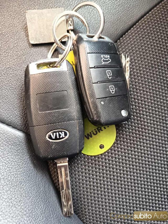 KIA Sportage 1.7 CRDI VGT 2WD high tech