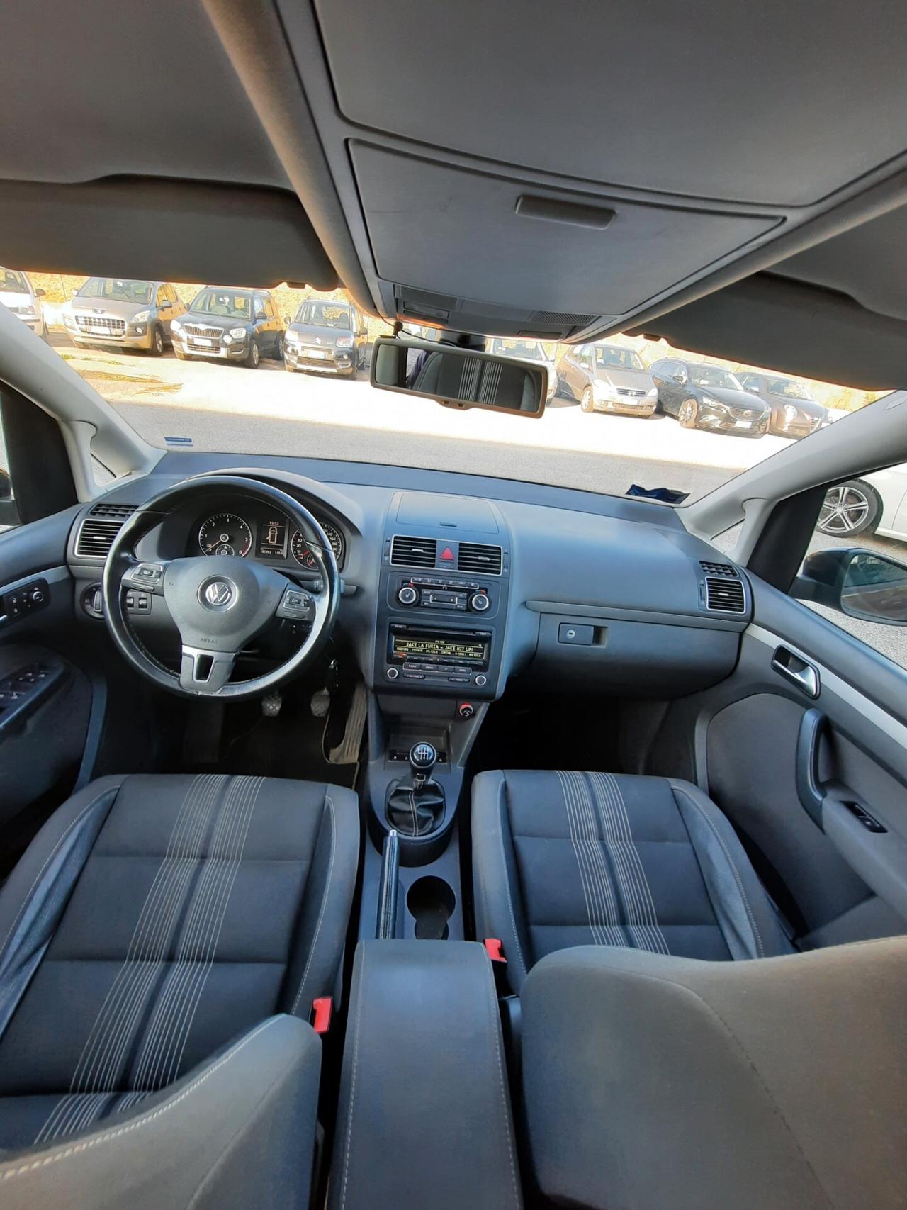 Volkswagen Touran 1.6 TDI Comfortline 7 POSTI