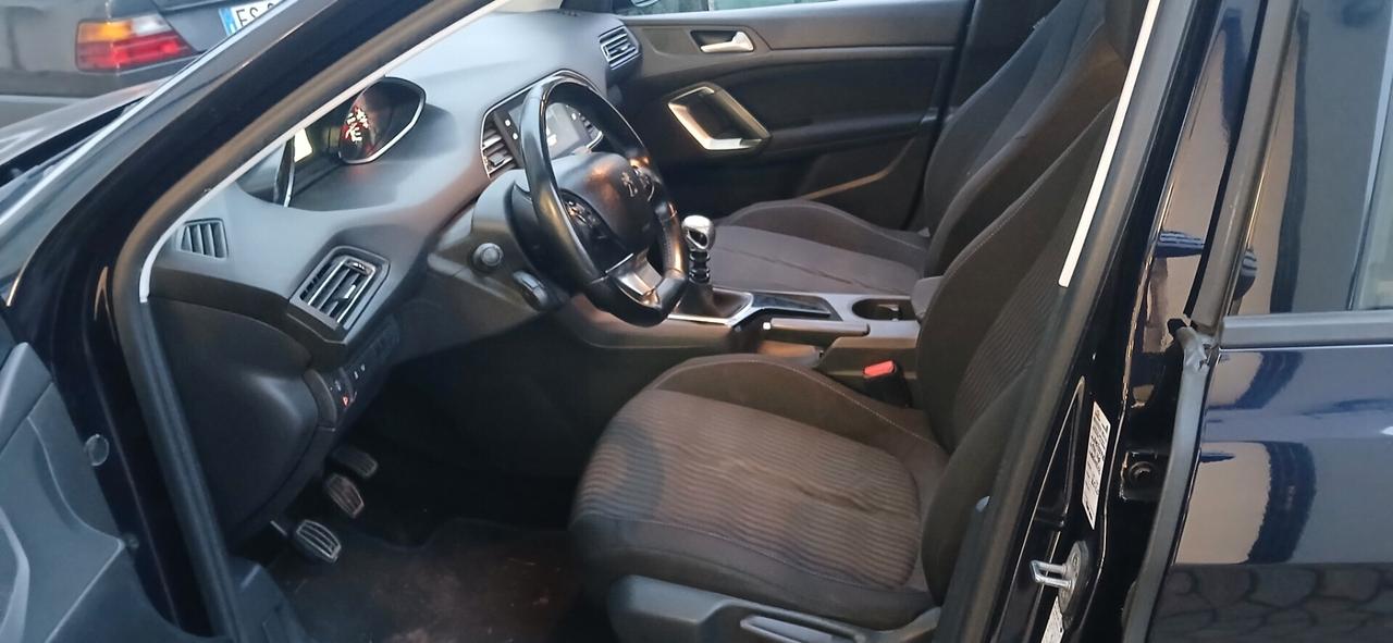 Peugeot 308 1.6 s.w. diesel neopatentati