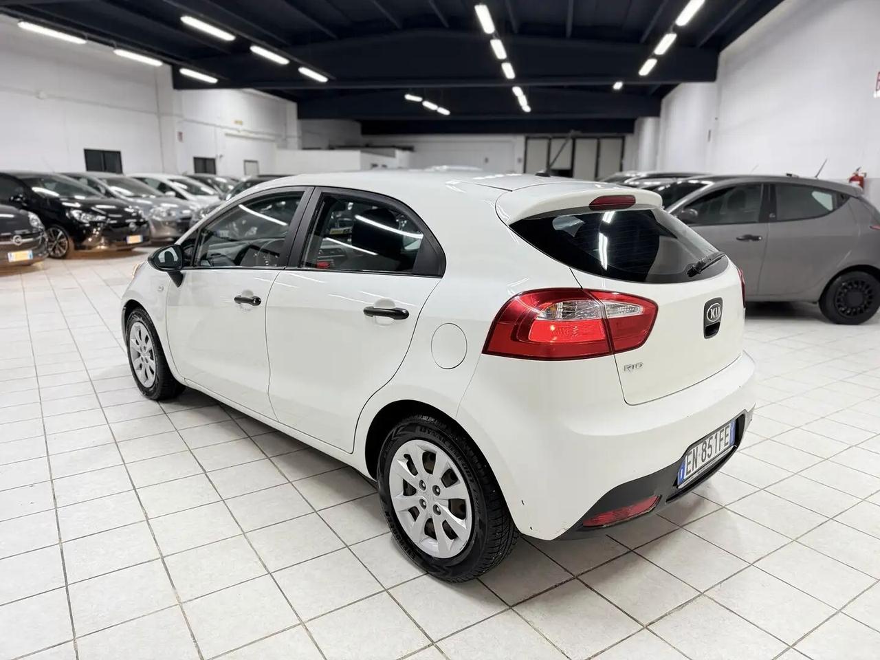 Kia Rio 1.2 CVVT 5p. EX