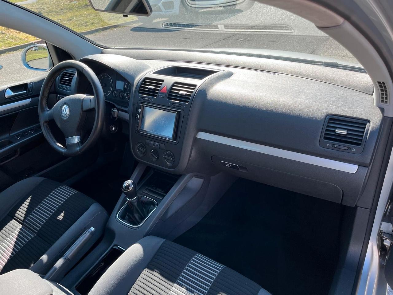 Volkswagen Golf 1.6 5p. Comfortline