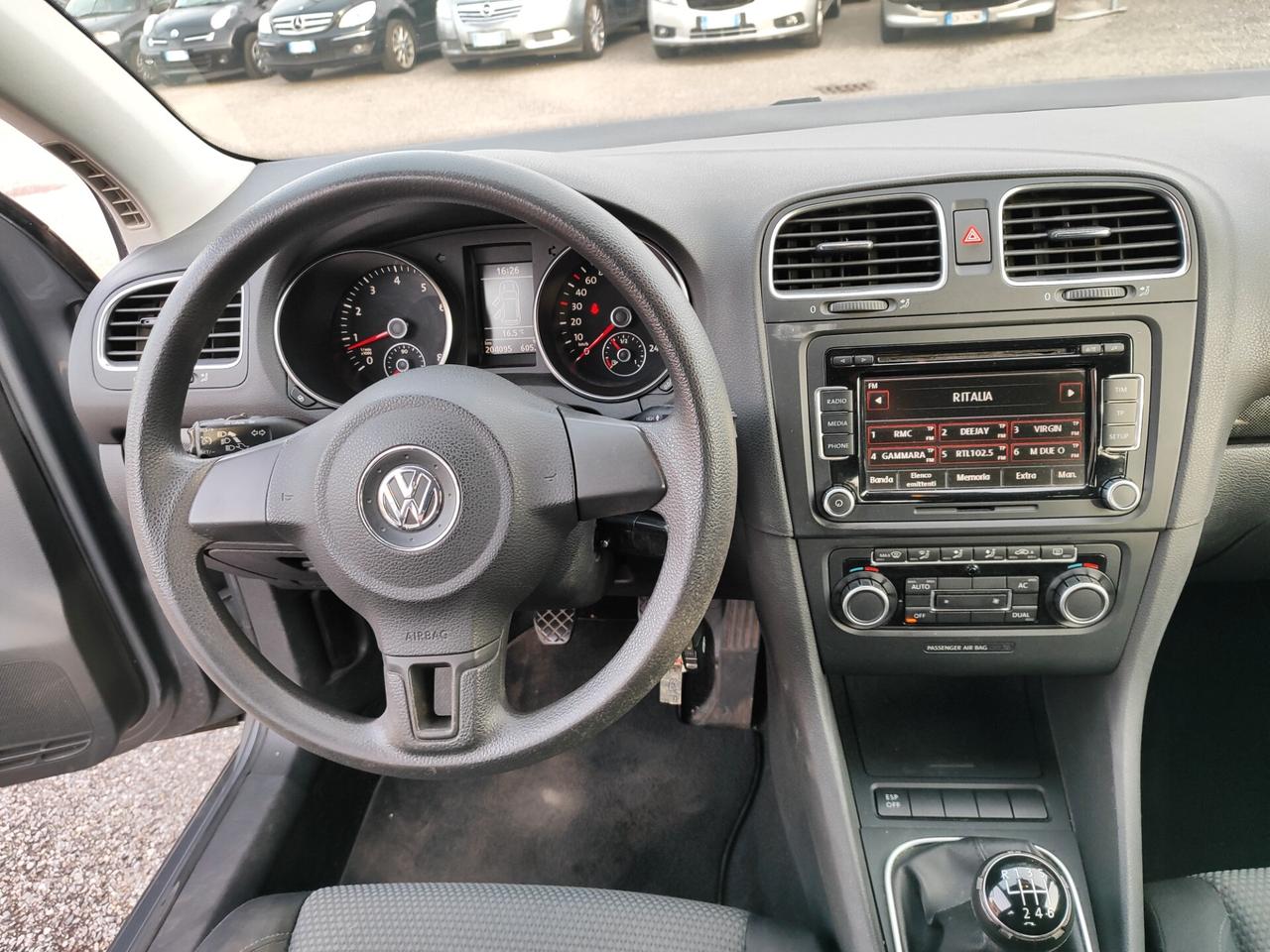 Volkswagen Golf 1.6 5p. Comfortline