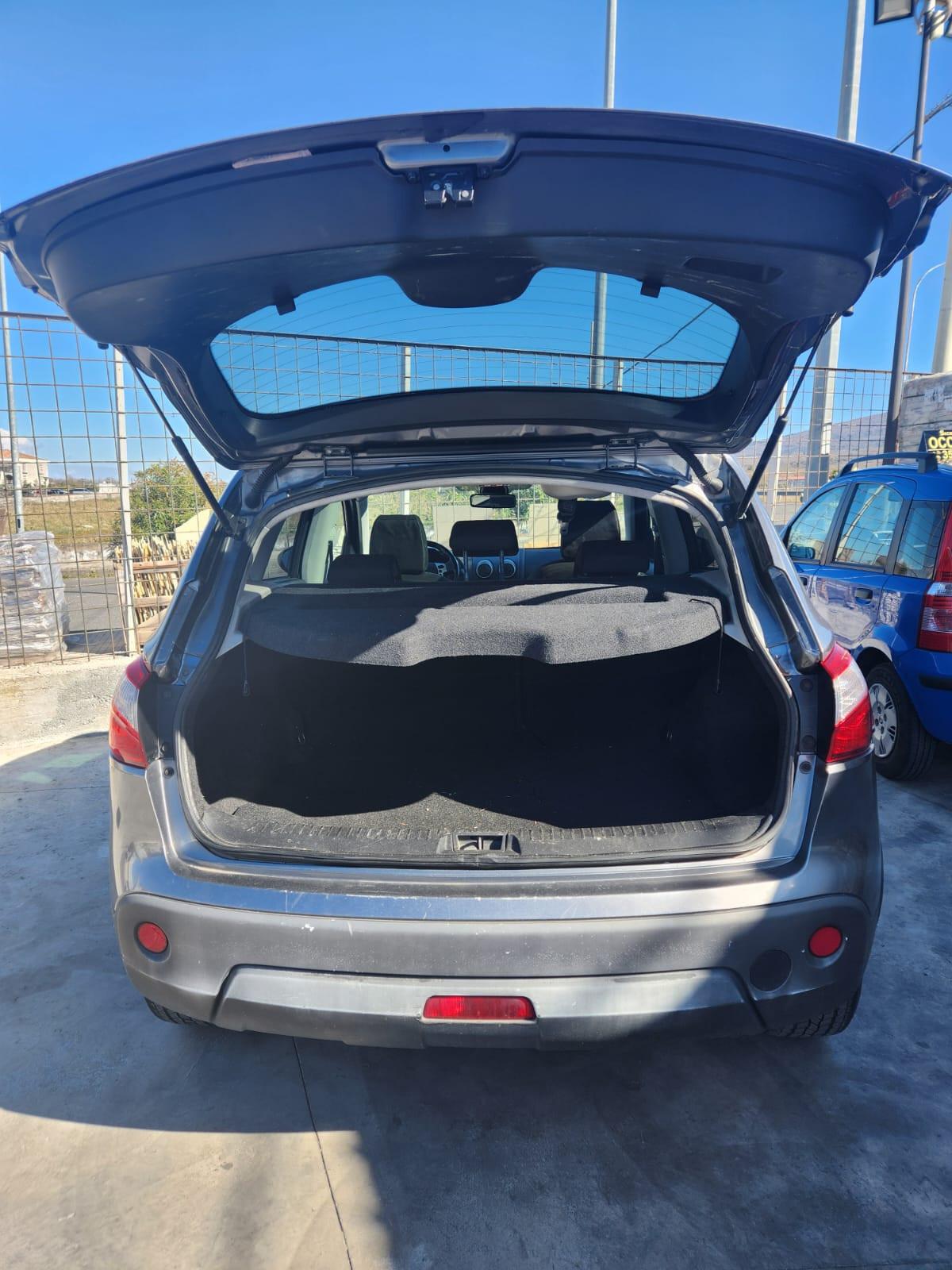 Nissan Qashqai 1.5 dCi DPF Tekna