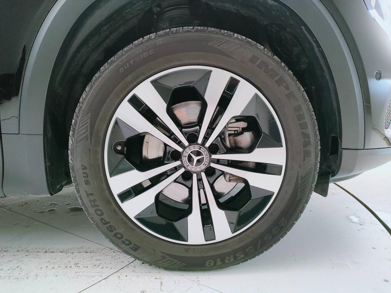 Mercedes-Benz GLB - X247 2019 - GLB 180 d Sport Plus auto