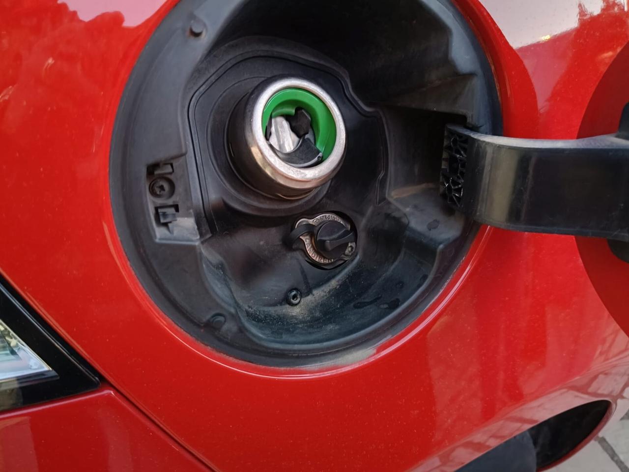 Lancia Ypsilon 1.2 69 CV 5 porte GPL Ecochic Silver