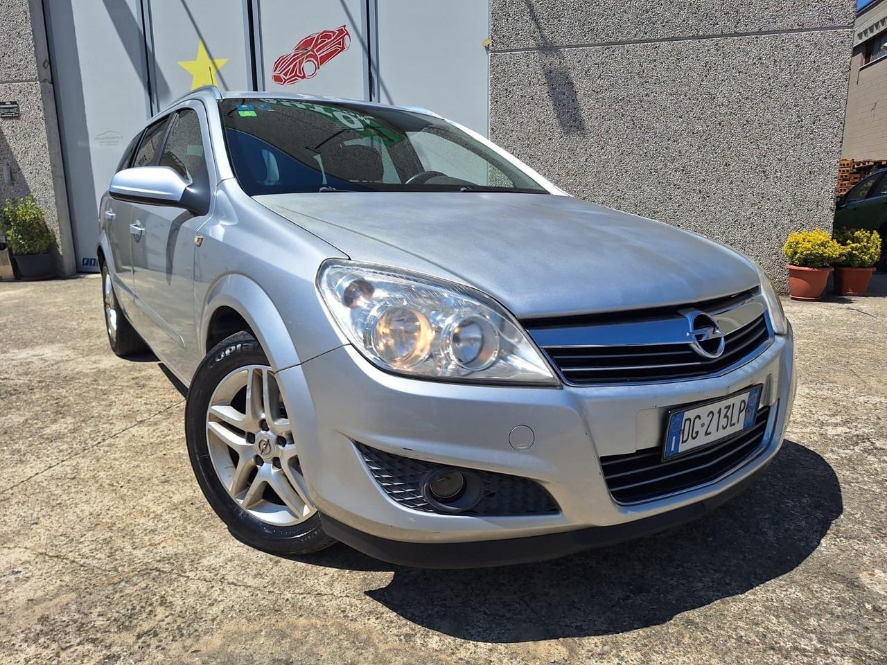 Opel Astra 1.4 16V GPL