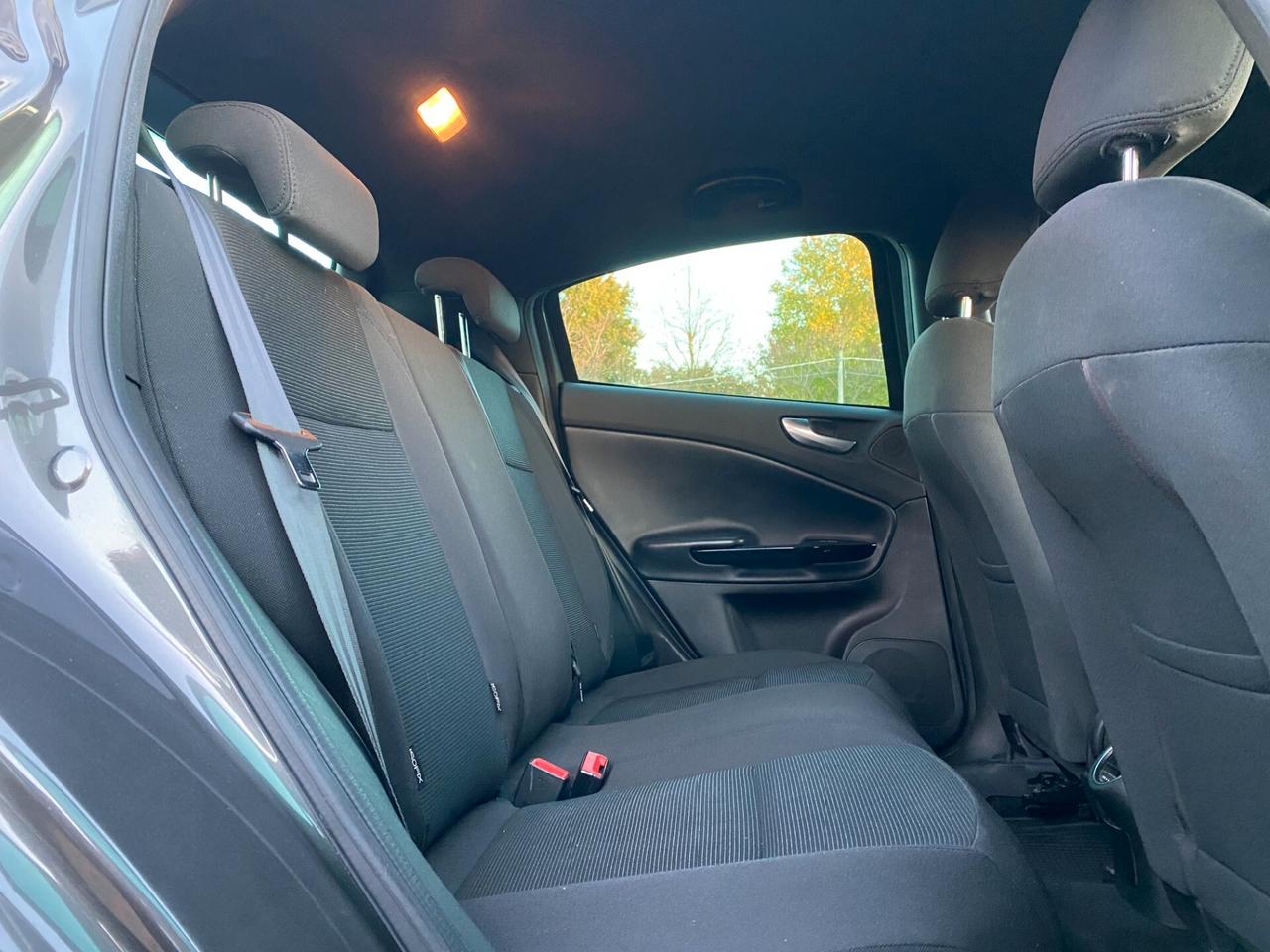 ALFA ROMEO - Giulietta - 2.0 JTDm-2 140 CV Distinctive - NEOPATENTATI - FINANZIABILE - PERMUTE