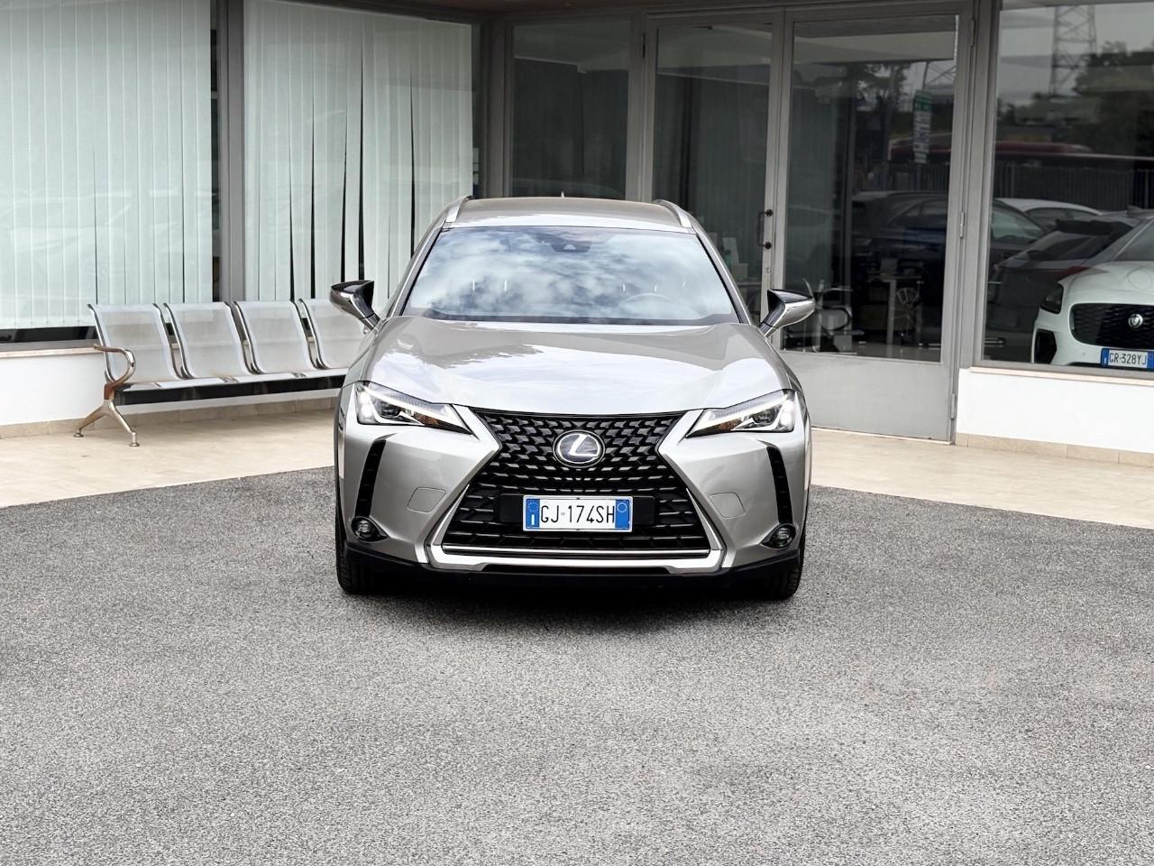 Lexus UX 2.0 Hybrid 146CV E6 - 2022
