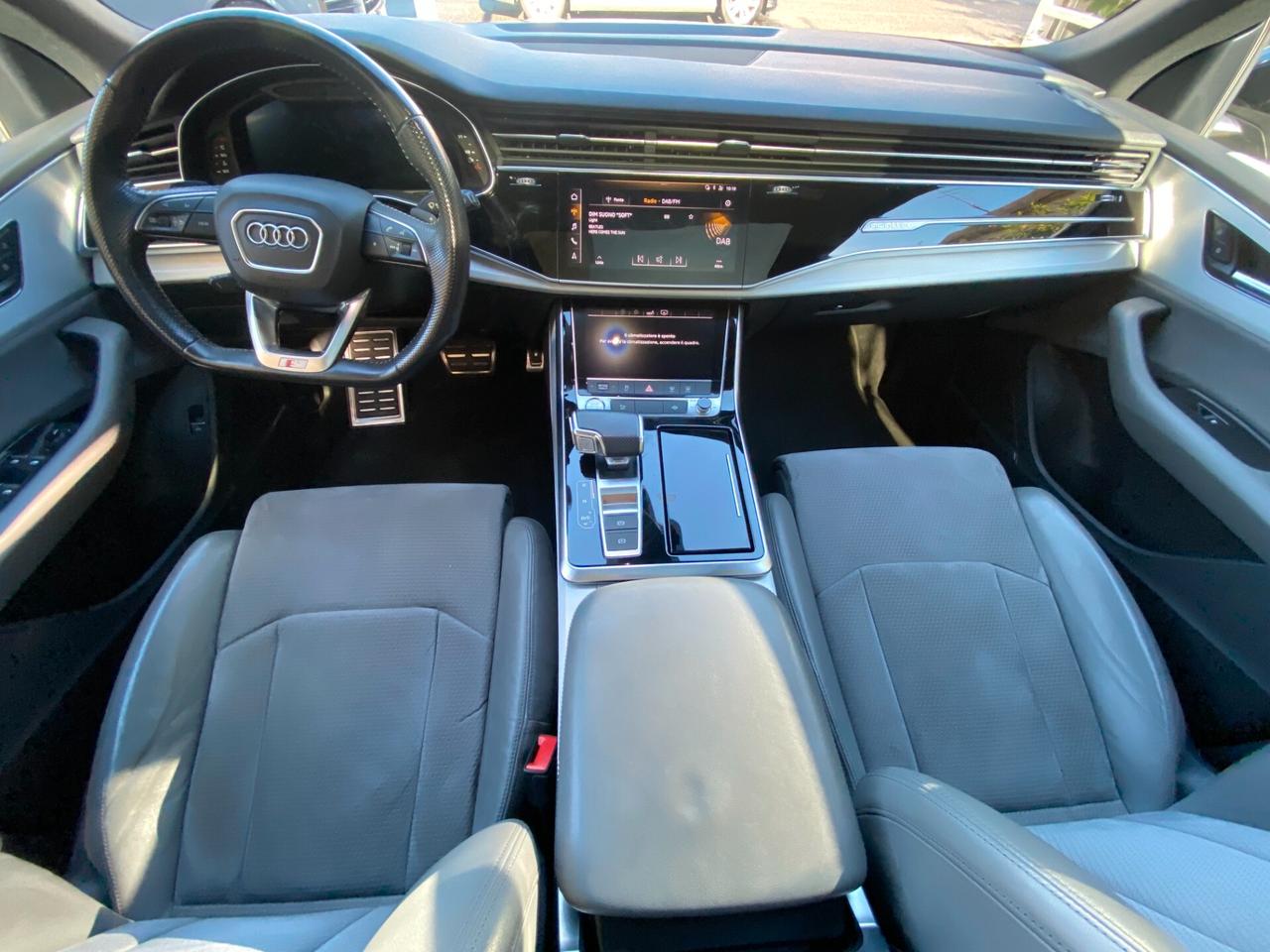 Audi Q8 50 TDI 286 CV quattro tiptronic Sport