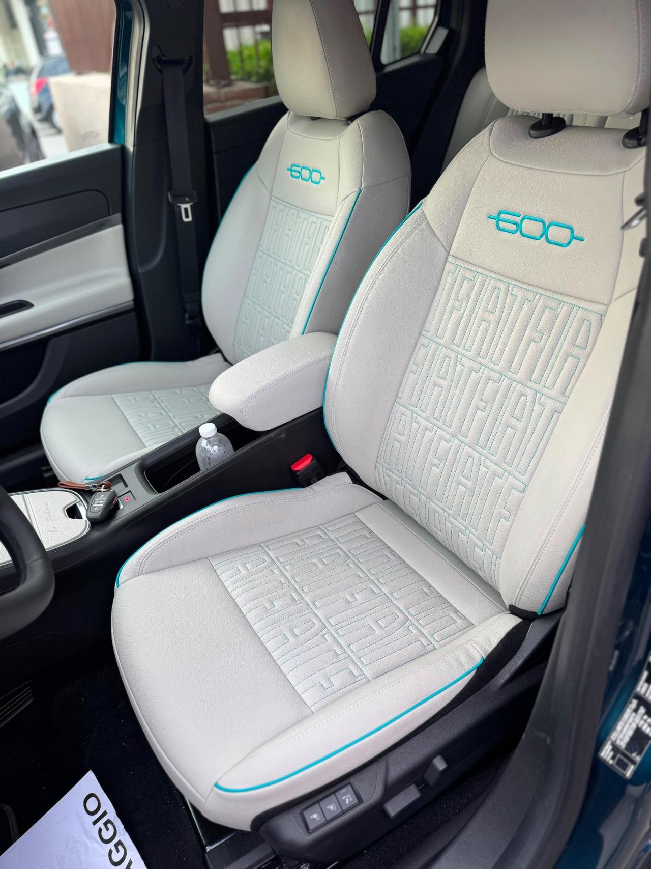 Fiat 600 Hybrid 110 CV DCT MHEV La Prima