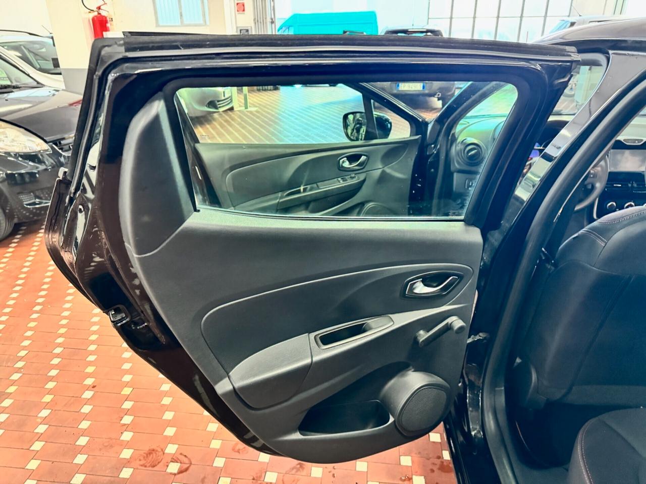 Renault Clio 1.2 75 CV 5 porte Duel - UNICO PROPRIETARIO