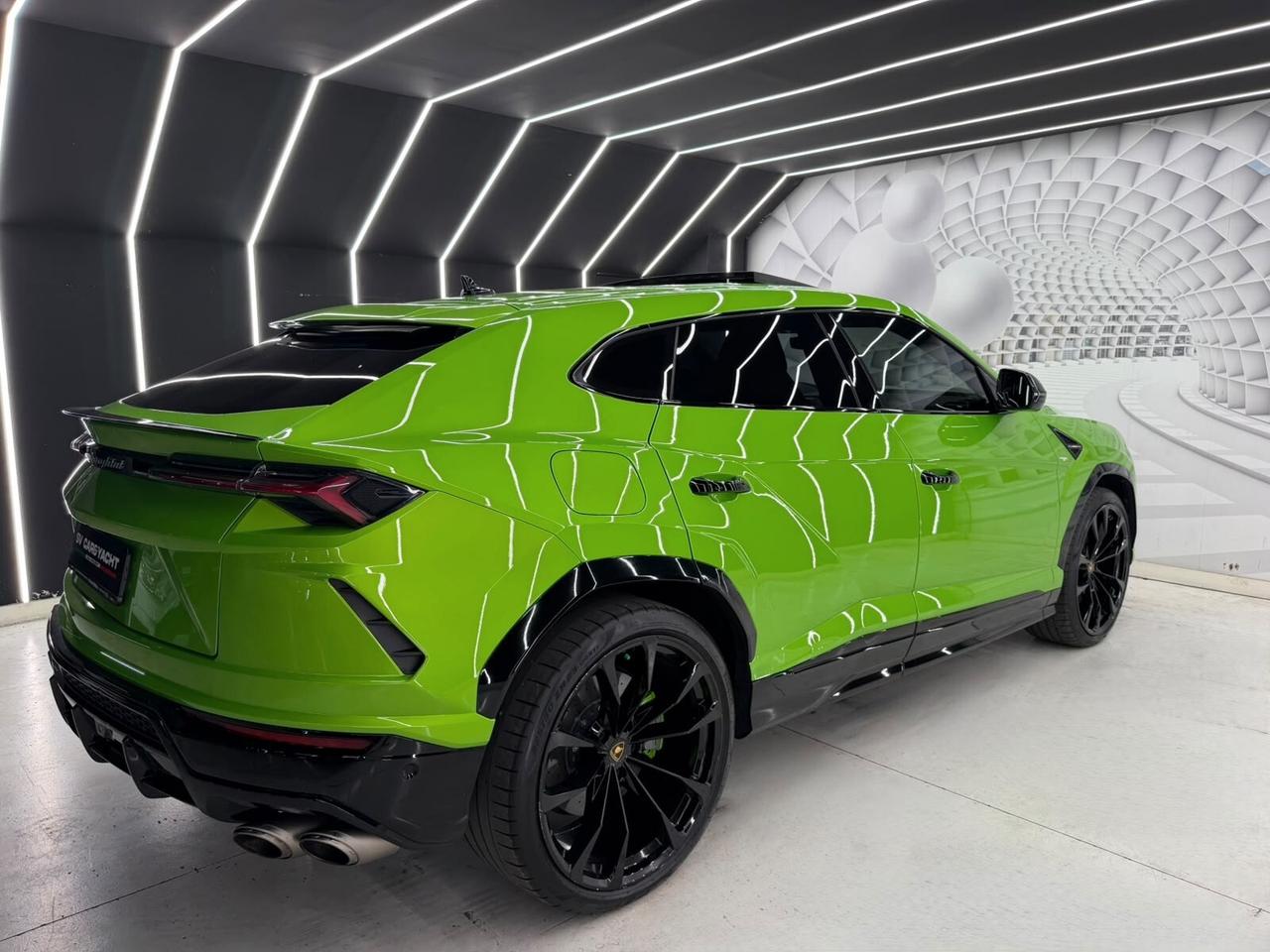 Lamborghini Urus 4.0 IPER FULL-POSSIBILE EFFETTUARE RENT TO BUY-KM CERTIFICATI-12 MESI GARANZIA-PERMUTE