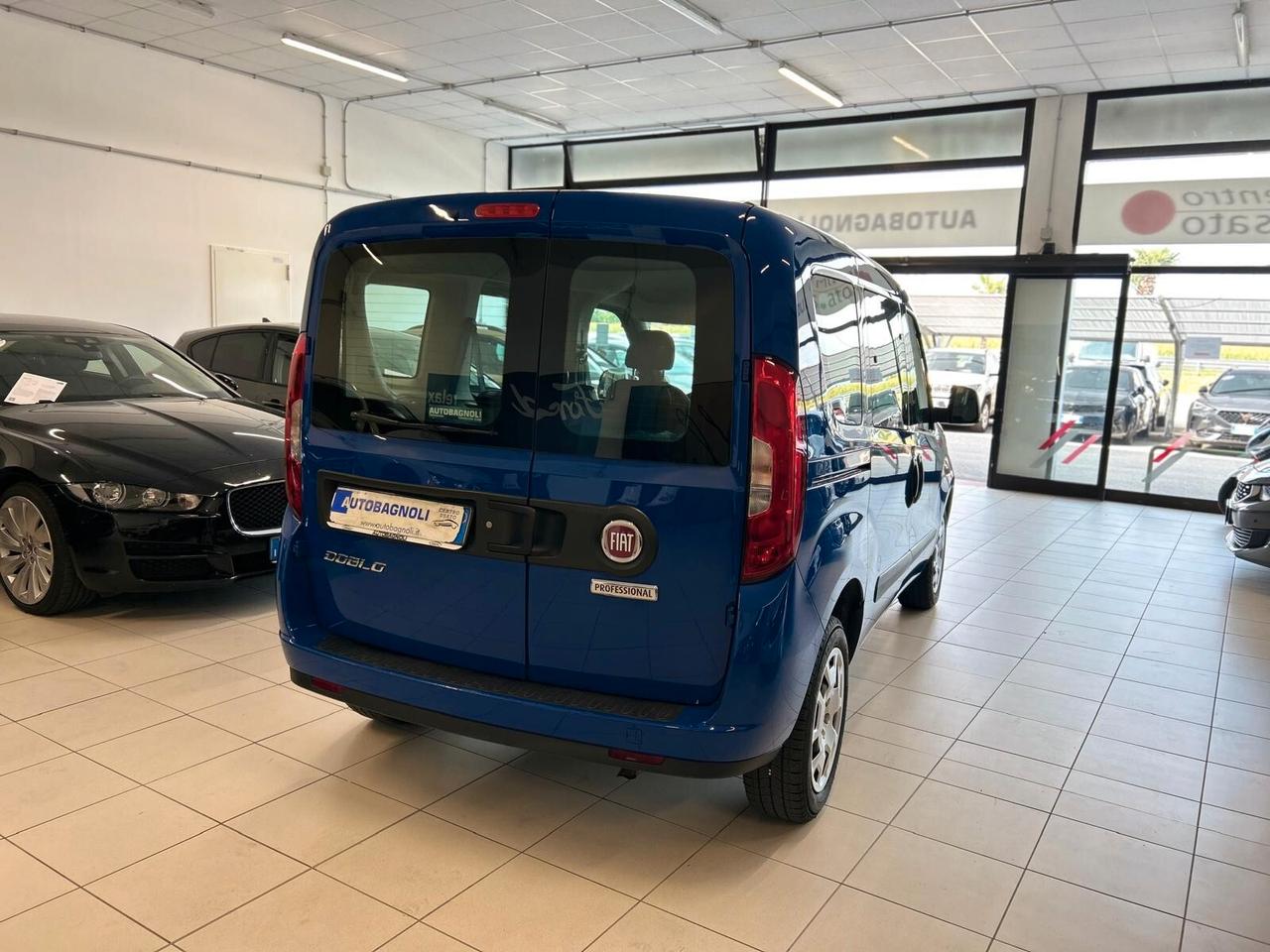 Fiat Doblo LOUNGE 1.6 MJT PC Combi N1 SPOTICAR