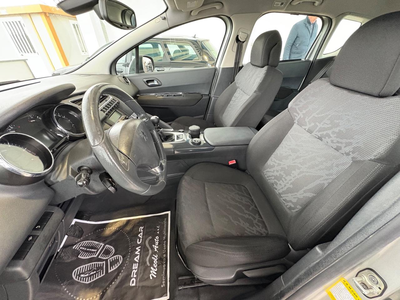 Peugeot 3008 2.0 HDi 150CV Outdoor GANCIO TRAINO