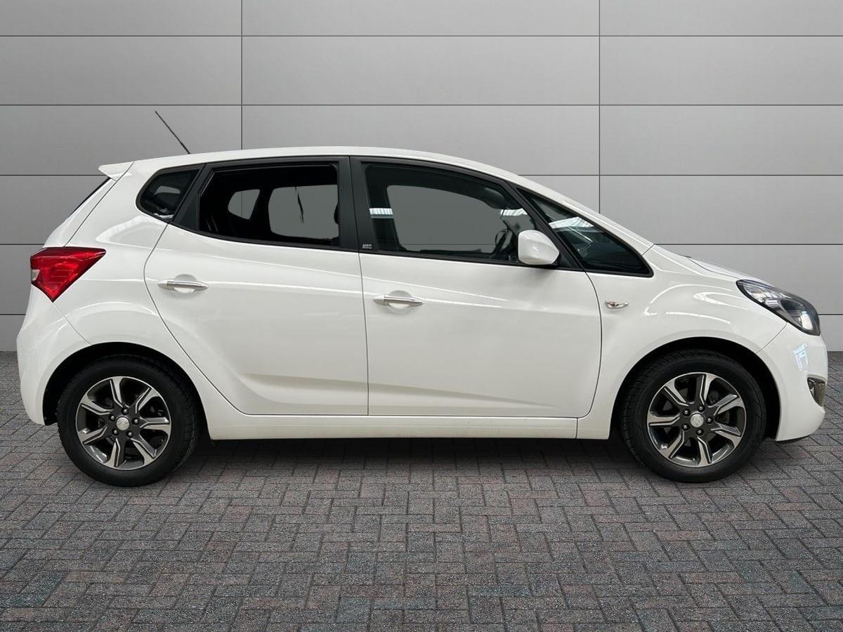 HYUNDAI ix20 - ix20 1.4 Comfort FL E6