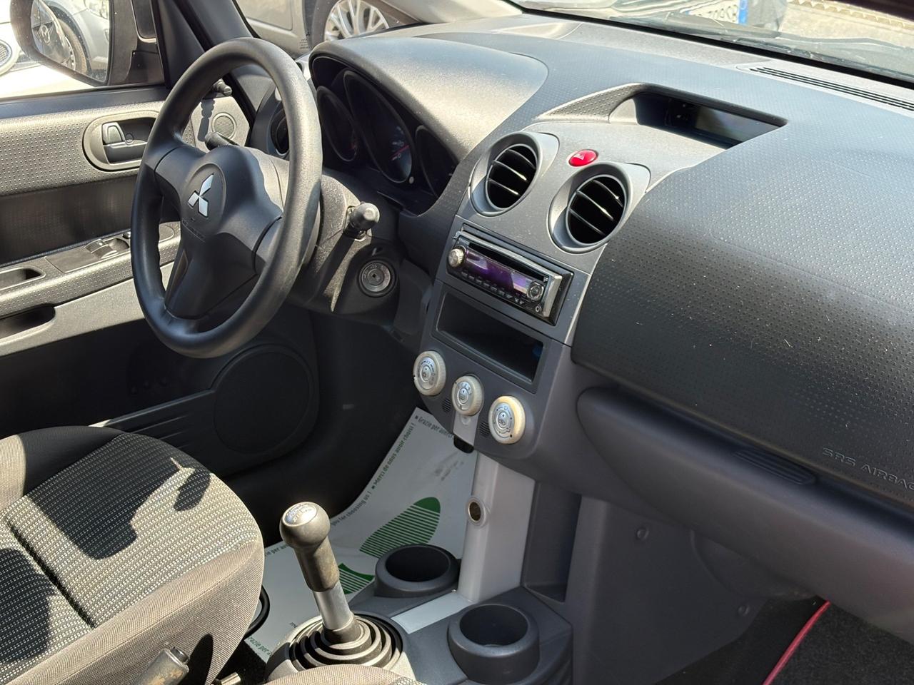 Mitsubishi Colt 1.3 16V 5p. Insport