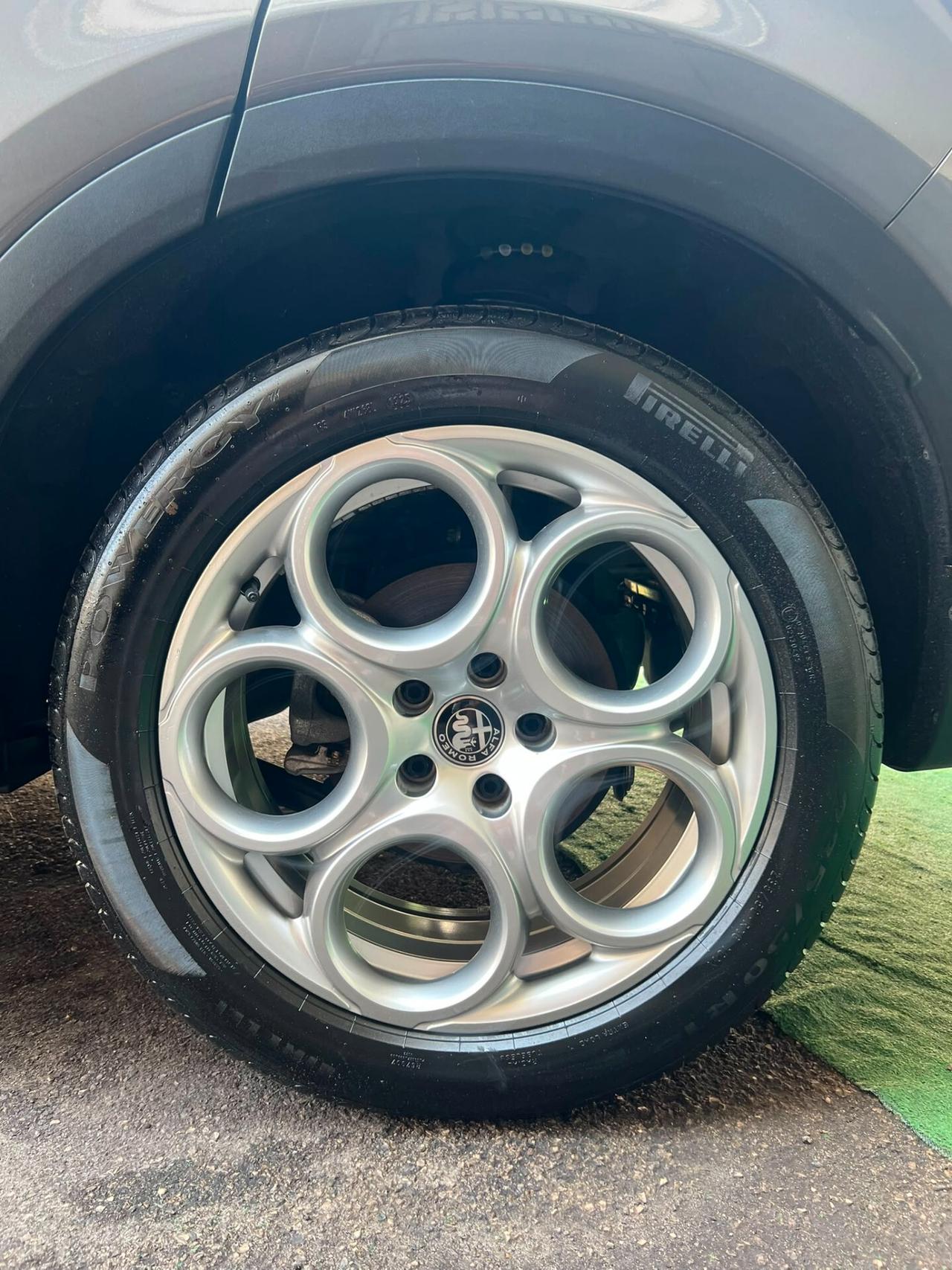 Alfa Romeo Tonale 1.6 diesel 130 CV TCT6 Sprint