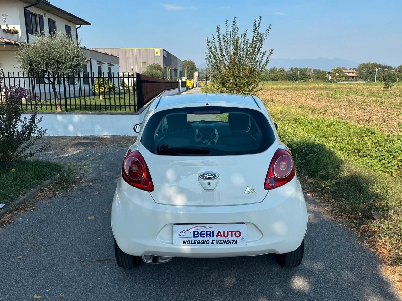 Ford Ka 1.2 benzina adatta neopatentati