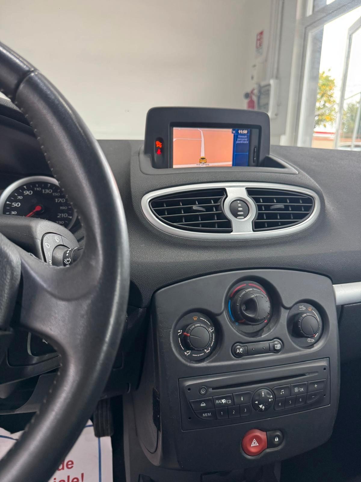 Renault Clio 1.2 16V 5 porte Luxe