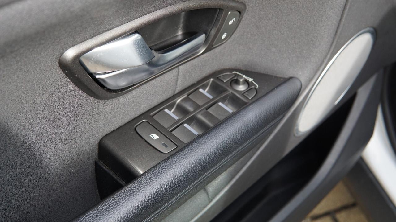 Land Rover Range Evoque 2.0 TD4 150 CV 5p. Business Edition Pure